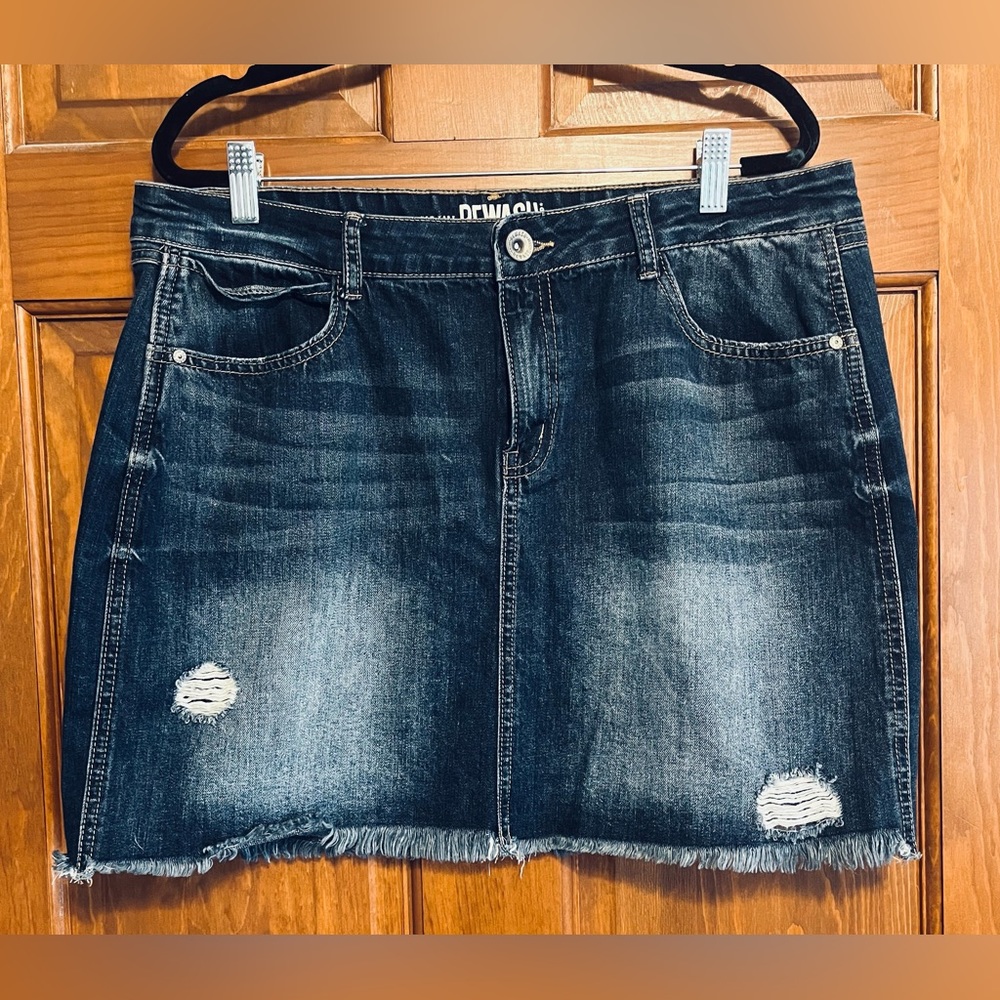 Jean mini skirt